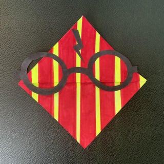 Harry Potter Corner Bookmark : 5 Steps (with Pictures) - Instructables