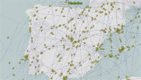 AirNav RadarBox Features: NAVAIDs, Waypoints And Routes