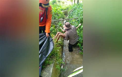 Bocah 1 5 Tahun Di Bogor Tewas Terseret Sungai Saat Hujan Deras