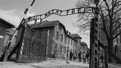 Auschwitz Birkenau tour - Legendary Kraków