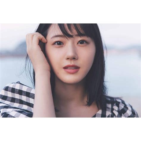 Stu48 瀧野由美子1st写真集 君のことをまだよく知らない Yumiko Takino Hmvandbooks Online Online Shopping