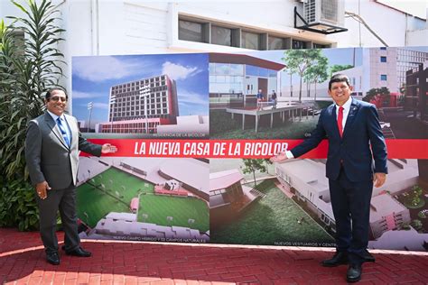 Selección Peruana Colocan La Primera Piedra De La Nueva Videna