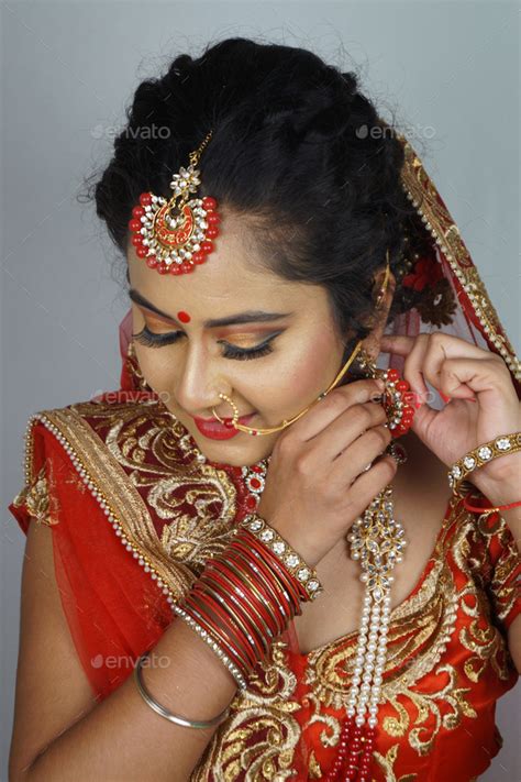 Gorgeous Indian Bride With Heavy Makeup And Traditional Indian Bridal