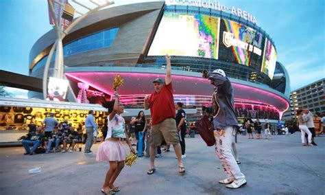 Las Vegas tests sports arena limits with potential new venue – Fan Shotz