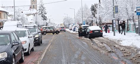 Două avioane au decolat cu întârziere de la Sibiu întârzieri și la