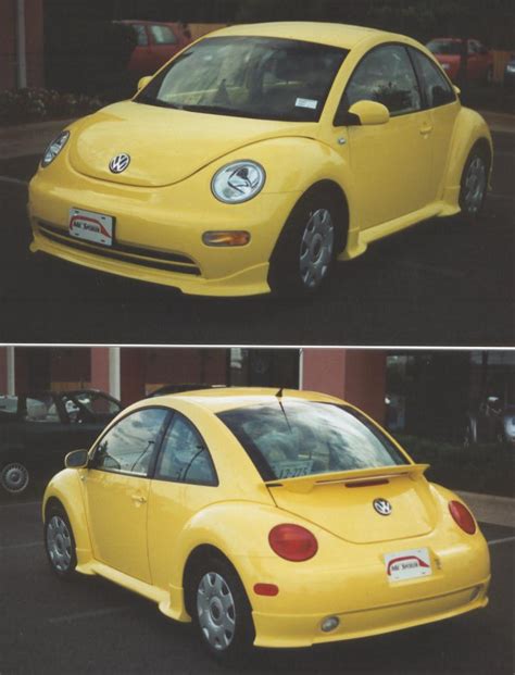 Volkswagen Beetle: YELLOW VOLKSWAGEN BEETLE