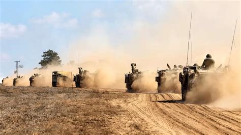 Dozens of Israeli Tanks Enter Southern Part of Gaza: Witnesses