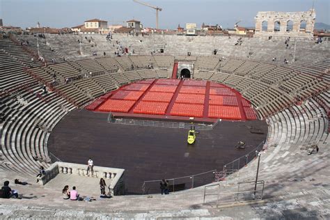 Amphitheatre World History Encyclopedia
