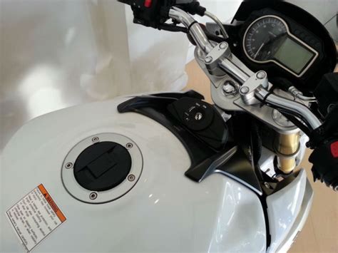 Suzuki GSR Cc Naked Motorcycle