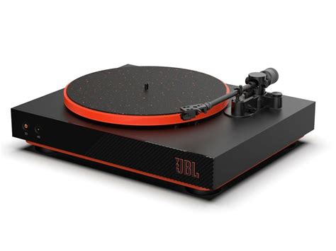 Jbl Spinner Bt Luxury Turntable Gives You High Quality Audio From Your