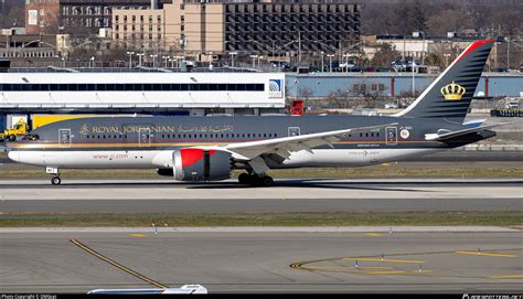 JY BAC Royal Jordanian Boeing 787 8 Dreamliner Photo By OMGcat ID