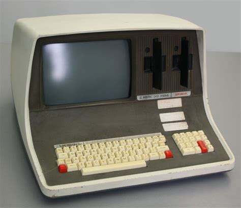 One Of The First Microcomputers Ever Made Rating Hardware