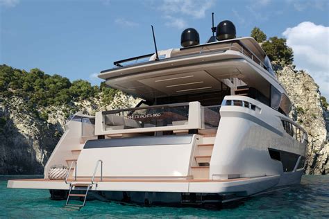 Ferretti Yachts 860 Oferta De Embarcaciones Nuevas Ventura Yachts