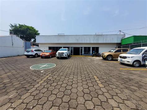 Commercial In Ciudad Managua Bo Santa Ana Edificial Environment Of