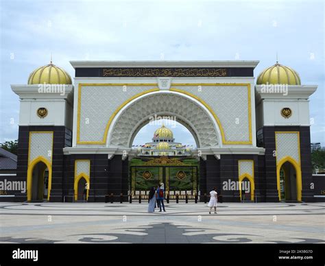 Istana Negara Or National Palace In Kuala Lumpur Malaysia Stock Photo