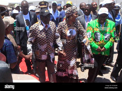 Harare 6th Dec 2014 Zimbabwean President Robert Mugabe And His Wife