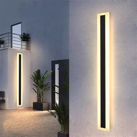 China Modern Waterproof Outdoor Long Strip LED Wall Lamp IP65 Wall