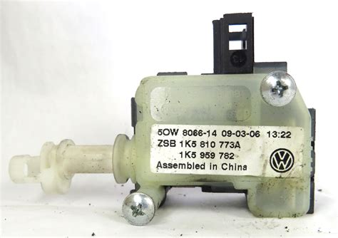 Used Genuine Vw Jetta Fuel Flap Open Actuator Solenoid K