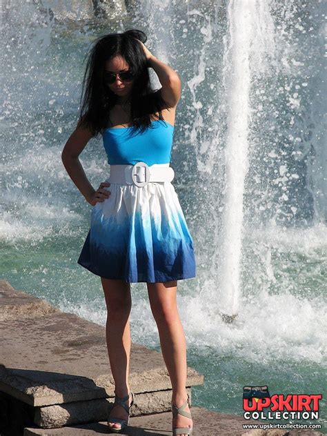 Sexy Upskirt Girl Going All Naked