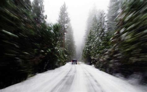 How To Drive Safely In Snow A Comprehensive Guide Right2Drive