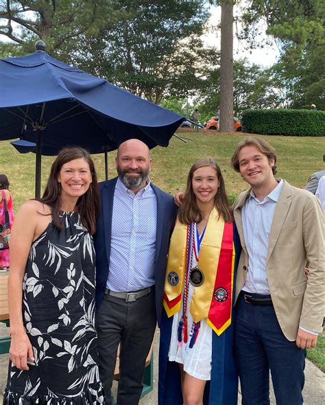 Julie Oliver Gentry (@julieolivergentry) • Instagram photos and videos