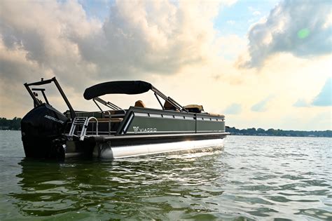 Lago X Sneak Peek Viaggio Pontoons