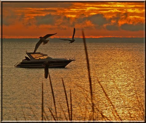 Hintergrundbilder Boot Sonnenuntergang Meer Wasser Ufer Himmel