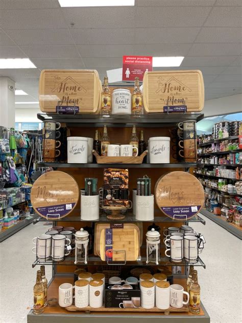 Tj Maxx Home Goods Store Cookware Display Store Displays