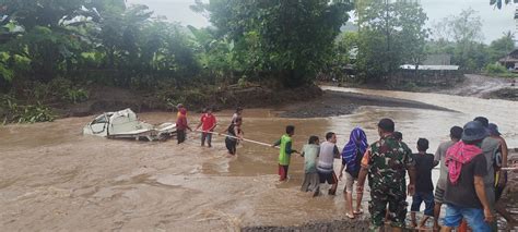 15 Desa Di Empat Kecamatan Dompu Diterjang Banjir TitaStory