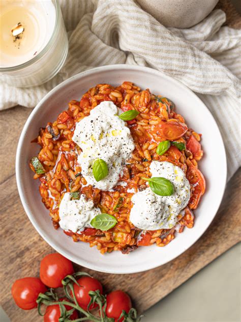 Ratatouille Orzo Met Burrata Food By Sann