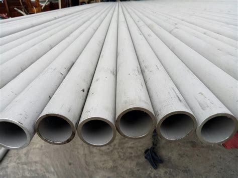Astm A213 Heat Exchanger Boiler Steel Pipe Lined Pipe Clad Pipes