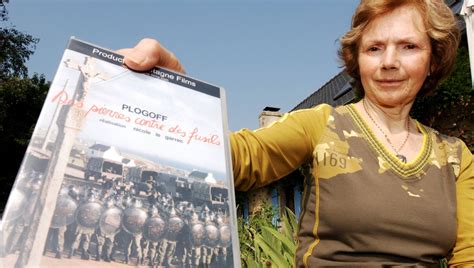 Nicole Le Garrec photographe et réalisatrice du film Des pierres