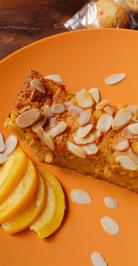 Gâteau aux pêches et amaretti par Saporissimo