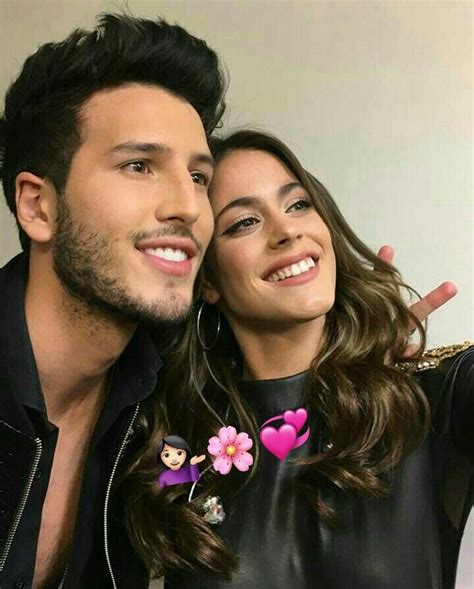 Tini Stoessel Y Sebastián Yatra Tini Stoessel Fotos De Casais Fotos