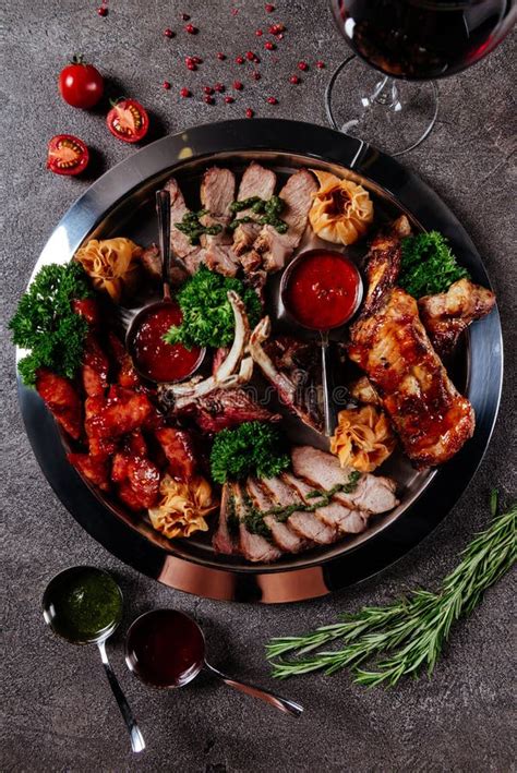 Mixed Grilled Meat Platter Assorted Delicious Grilled Meat With