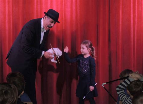 Spectacle De Magie Pour Enfant De Zargal Le Magicienle Lieu Magique