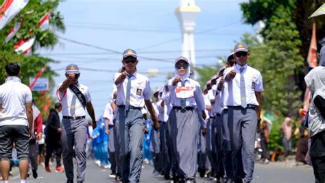 Bupati Gowa Serukan Jiwa Nasionalisme Pada Gerak Jalan Pelajar Sambut