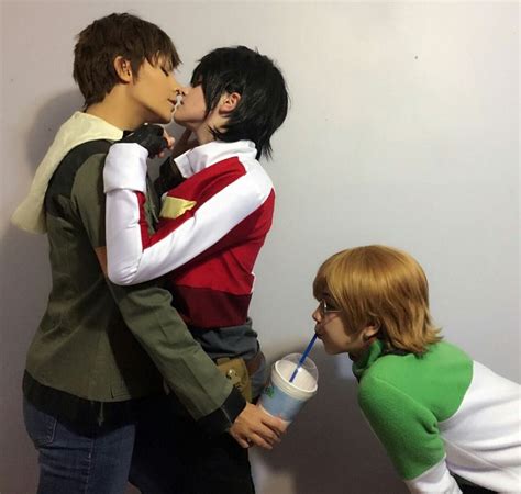 Pin by kerelin dias on Salvamentos rápidos in 2024 Voltron cosplay