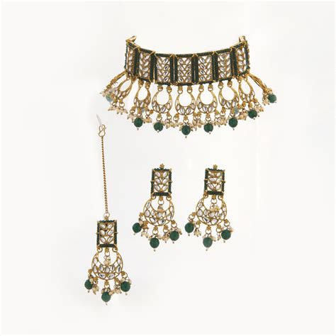 Kundan Meenakari Choker Necklace Set With Earrings And Maang Tikka