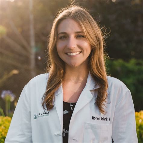 Dorien Johnk Pa C Orthopedic Physician Assistant Stanford Health