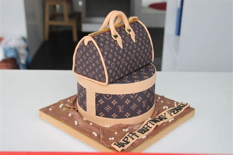 Lv Bag Cakes IUCN Water