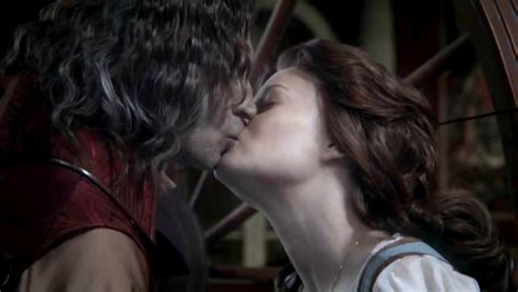 Rumplestiltskin & Belle - Rumpel and Belle Photo (32672937) - Fanpop