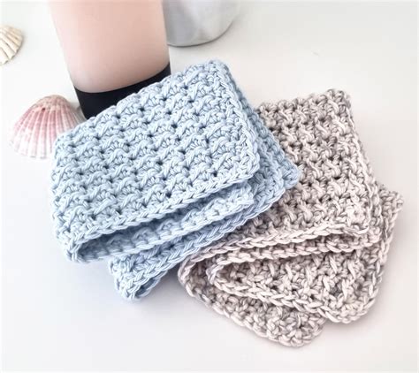 Textured Washcloths | AllFreeCrochet.com