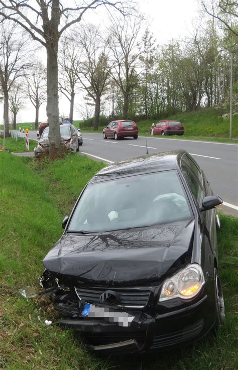 Pol Hm Verkehrsunf Lle Entlang Der Bundesstra E Zwei Verletzte Und