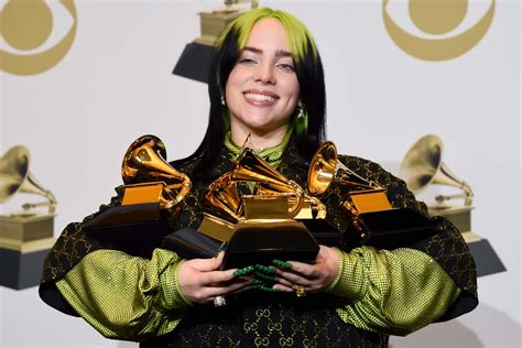 Billie Eilish confirms she's performing at the 92nd Oscars after making