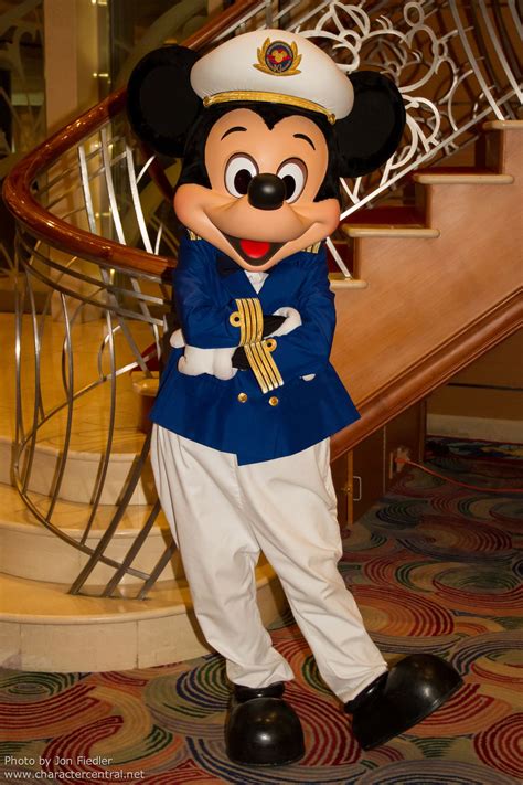 DCL Feb 2012 - Meeting Captain Mickey | Mickey, Disney, Disney characters