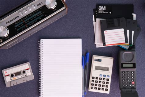 18 Gadgets From the 2000s That Are Now Obsolete