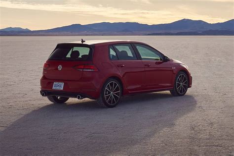 Used 2021 Volkswagen Golf Gti Hatchback Review Edmunds