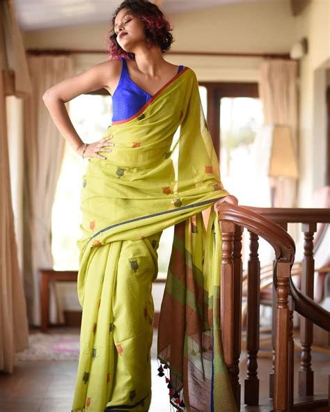 How To Rock Simple Sarees With Contrast Blouse Look Keep Me Stylish