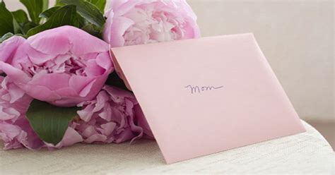 Milf This Mother S Day Card Is Splitting Opinions Everywhere Daily Star